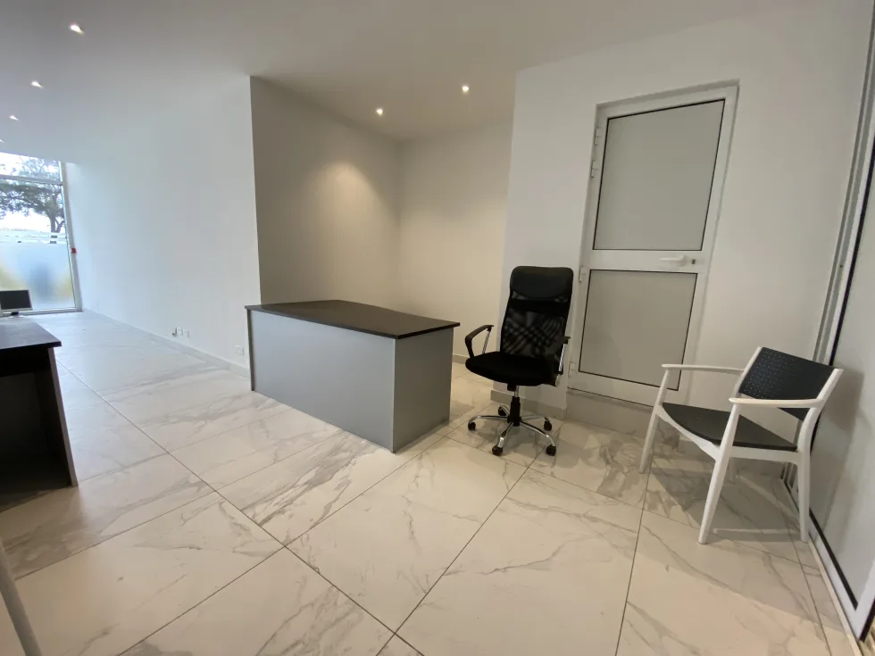 0 bed Office For Rent in Sliema, Sliema - thumb 4