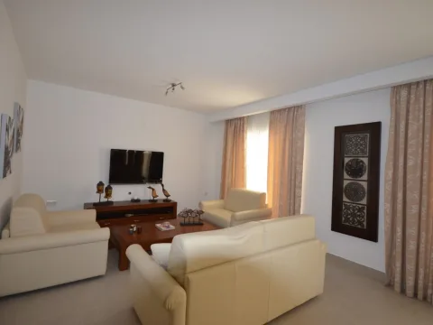 3 bed Apartment For Rent in St Julian's, St Julian's - thumb 1