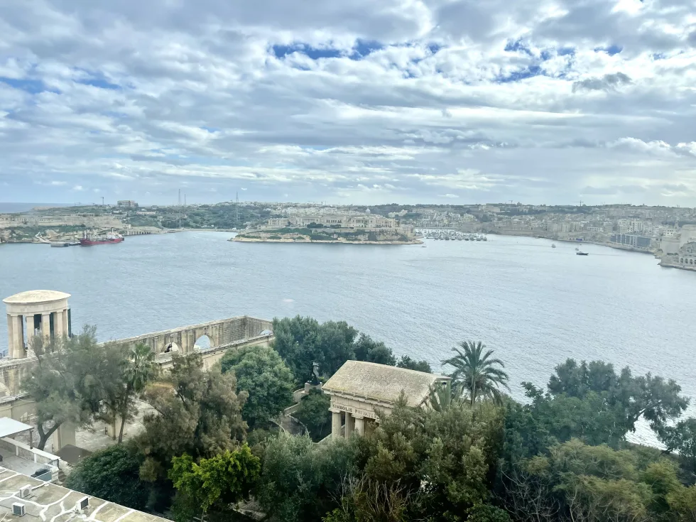 3 bed Apartment For Rent in Valletta, Valletta - thumb 1