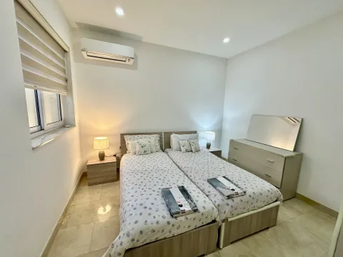 3 bed Apartment For Rent in Sliema, Sliema - thumb 10