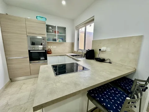 3 bed Apartment For Rent in Sliema, Sliema - thumb 4