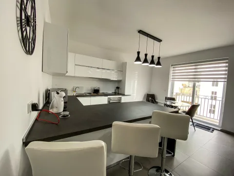 2 bed Apartment For Rent in Sliema, Sliema - thumb 6