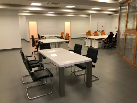 0 bed Office For Rent in Sliema, Sliema - thumb 4