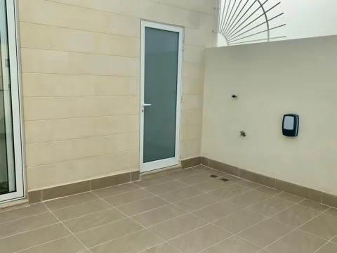 3 bed Penthouse For Rent in Sliema, Sliema - thumb 12