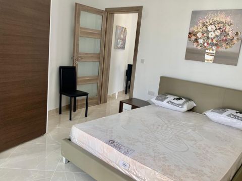 3 bed Penthouse For Rent in Sliema, Sliema - thumb 13