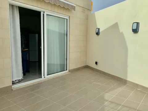 3 bed Penthouse For Rent in Sliema, Sliema - thumb 2