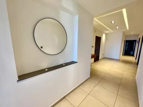 3 bed Apartment For Rent in Sliema, Sliema - thumb 11