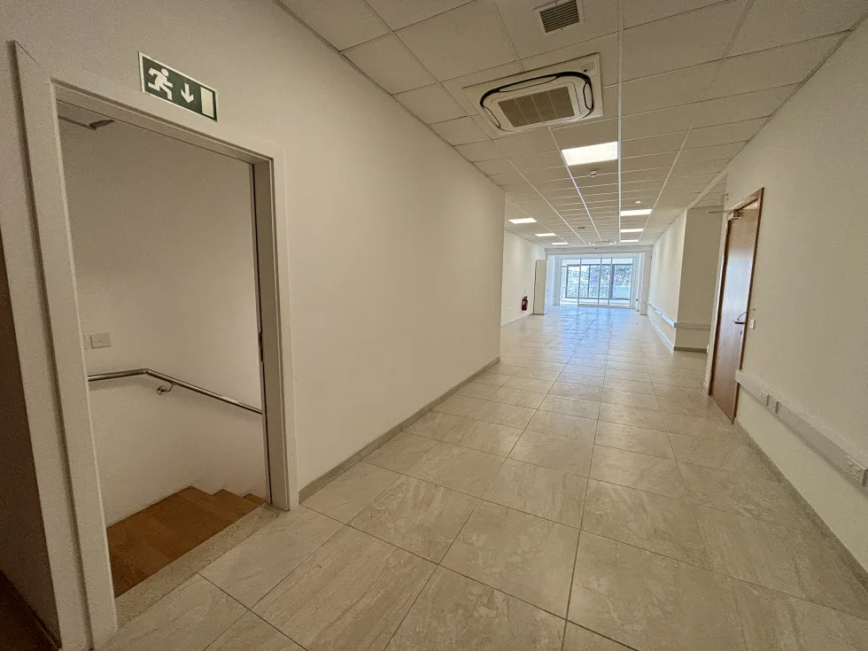 0 bed Office For Rent in Ta' Xbiex, Ta' Xbiex - thumb 3