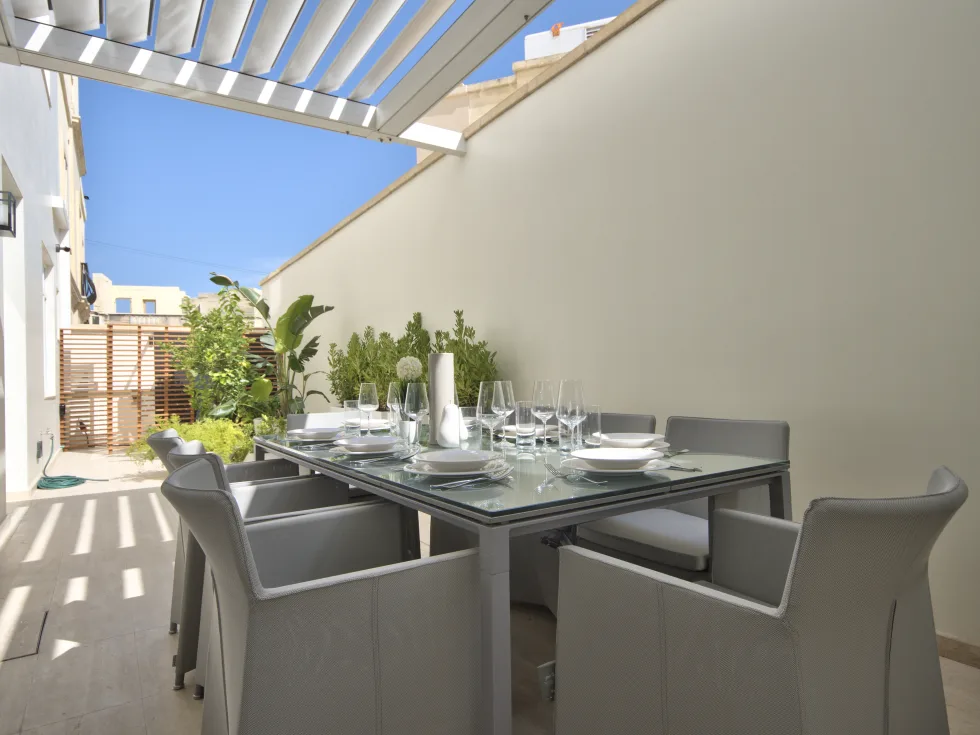 4 bed Town House For Rent in Ta' Xbiex, Ta' Xbiex - thumb 14