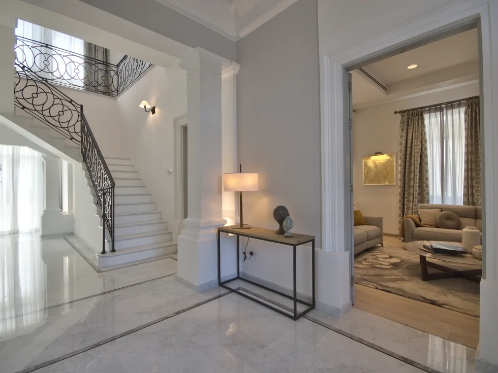 4 bed Town House For Rent in Ta' Xbiex, Ta' Xbiex - thumb 2