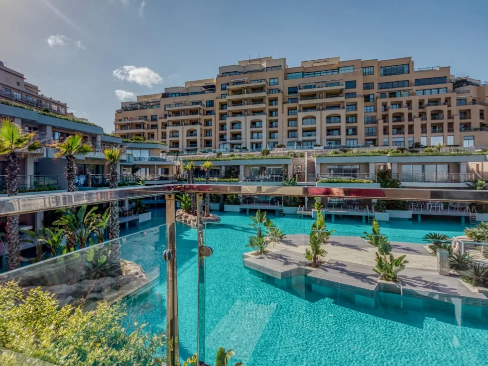 2 bed Apartment For Rent in St Julian's, St Julian's - thumb 1