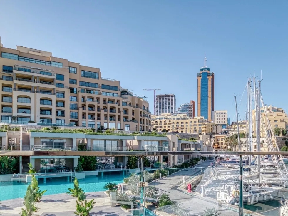 2 bed Apartment For Rent in St Julian's, St Julian's - thumb 3