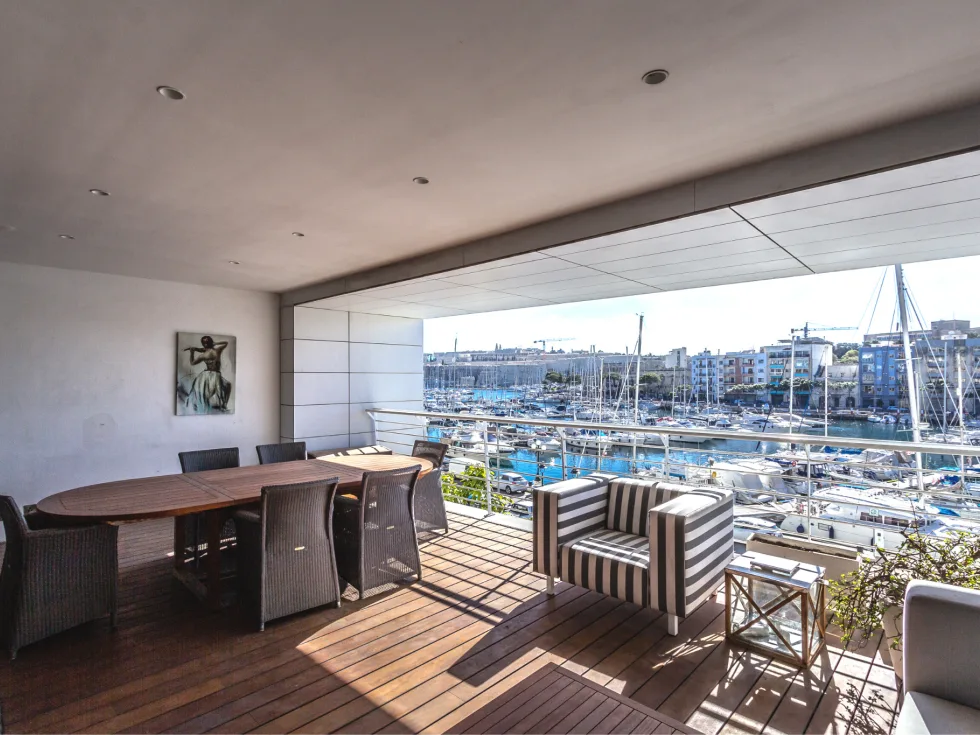 2 bed Apartment For Sale in Ta' Xbiex, Ta' Xbiex - thumb 1