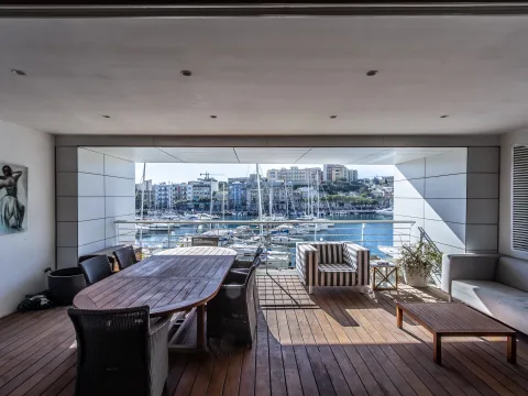 2 bed Apartment For Sale in Ta' Xbiex, Ta' Xbiex - thumb 2