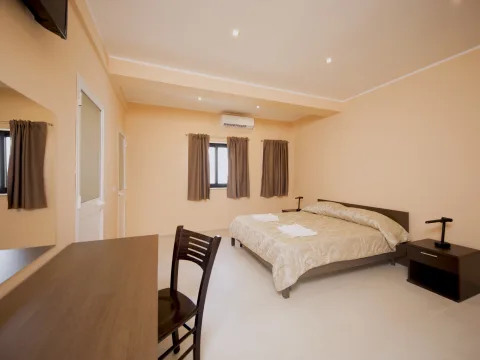 19 bed Hotel For Rent in St Julian's, St Julian's - thumb 5