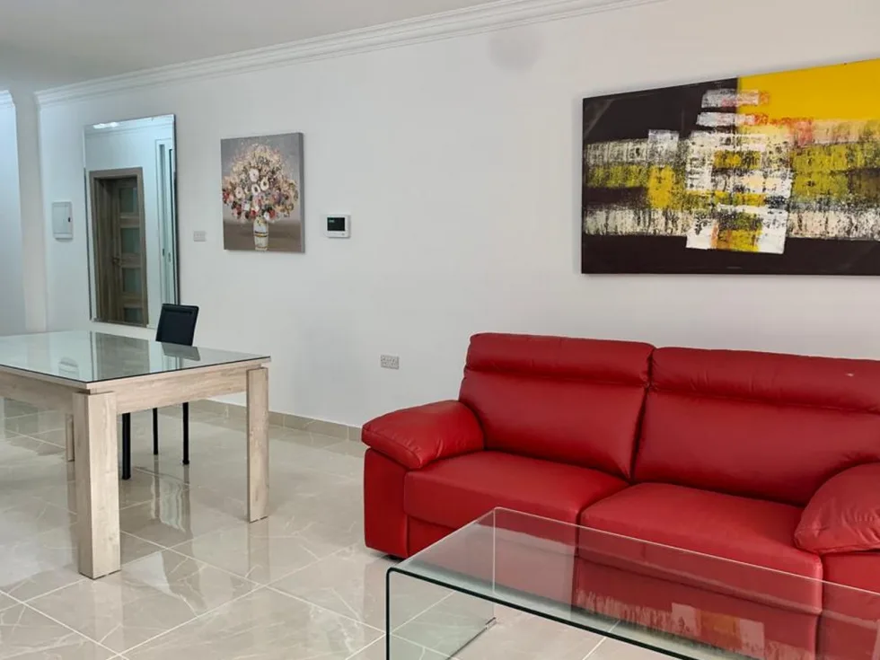 3 bed Apartment For Rent in Sliema, Sliema - thumb 4