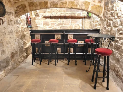 4 bed House of Character For Rent in Zurrieq, Zurrieq - thumb 11