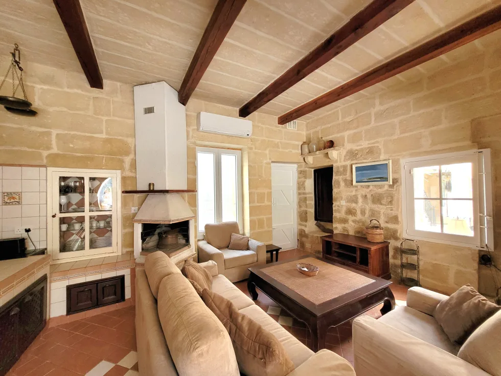 4 bed House of Character For Rent in Zurrieq, Zurrieq - thumb 7