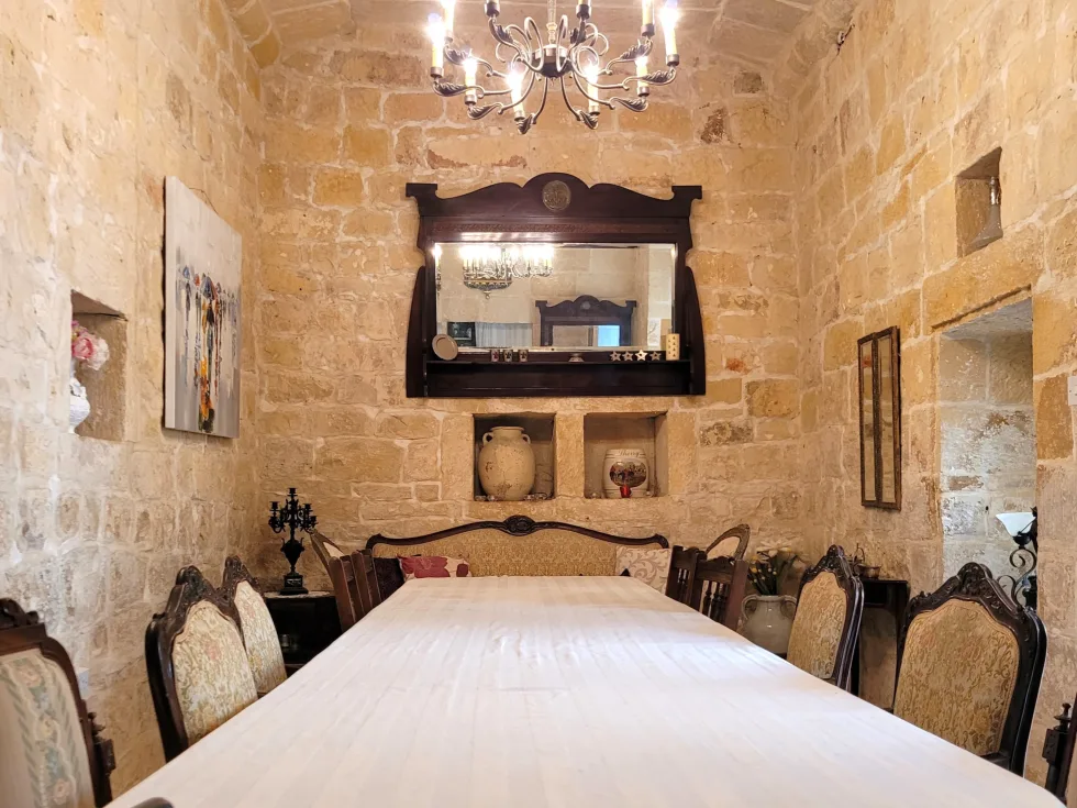 4 bed House of Character For Rent in Zurrieq, Zurrieq - thumb 9
