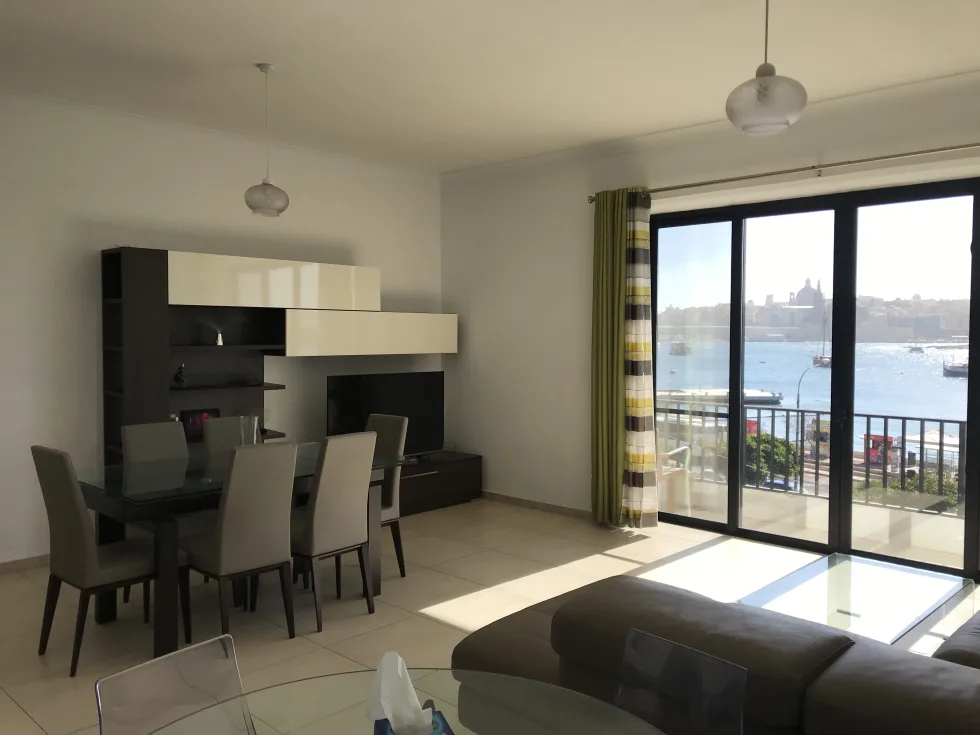 3 bed Apartment For Rent in Sliema, Sliema - thumb 2