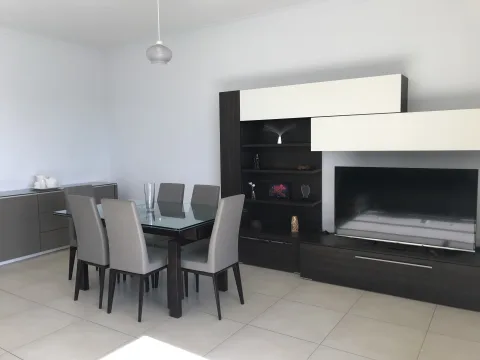 3 bed Apartment For Rent in Sliema, Sliema - thumb 4