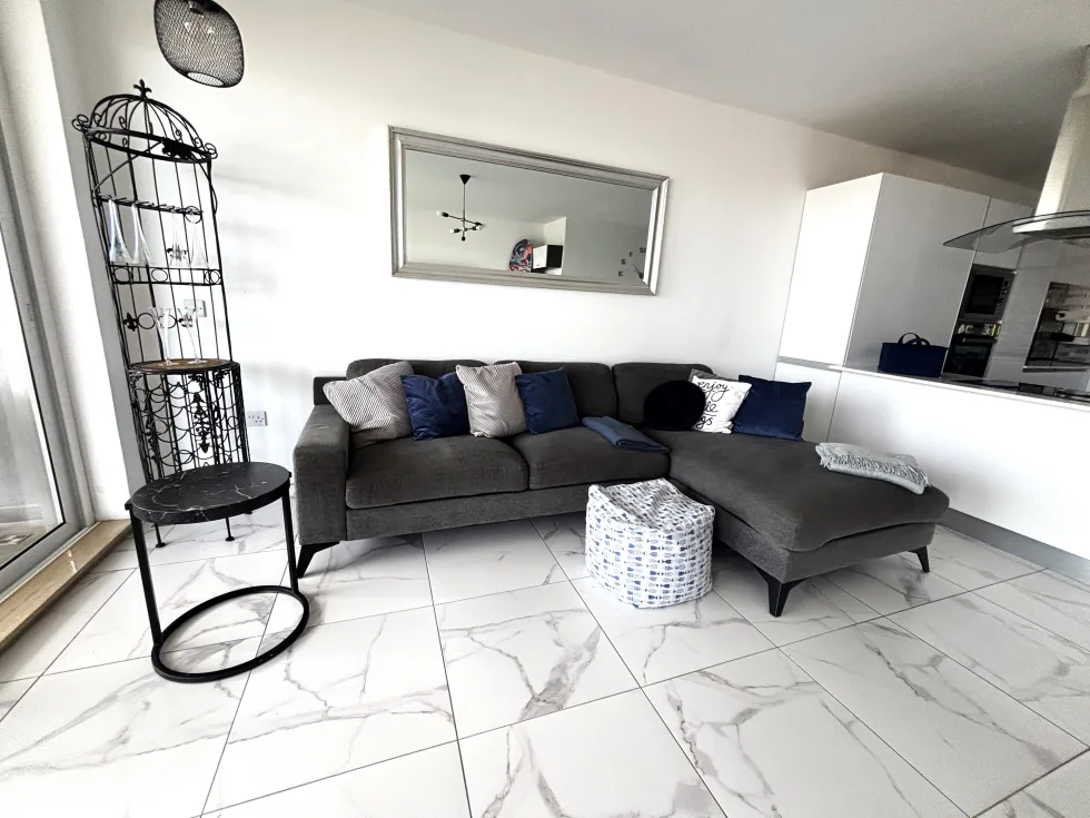 3 bed Apartment For Rent in Xemxija, Xemxija - thumb 7