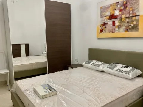 3 bed Apartment For Rent in Sliema, Sliema - thumb 6