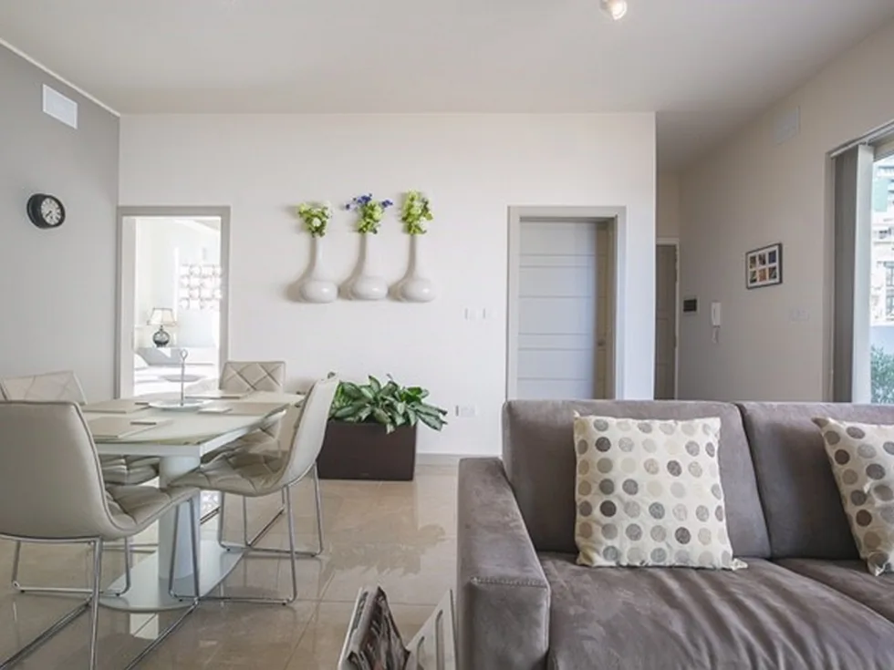 1 bed Penthouse For Rent in Sliema, Sliema - thumb 10