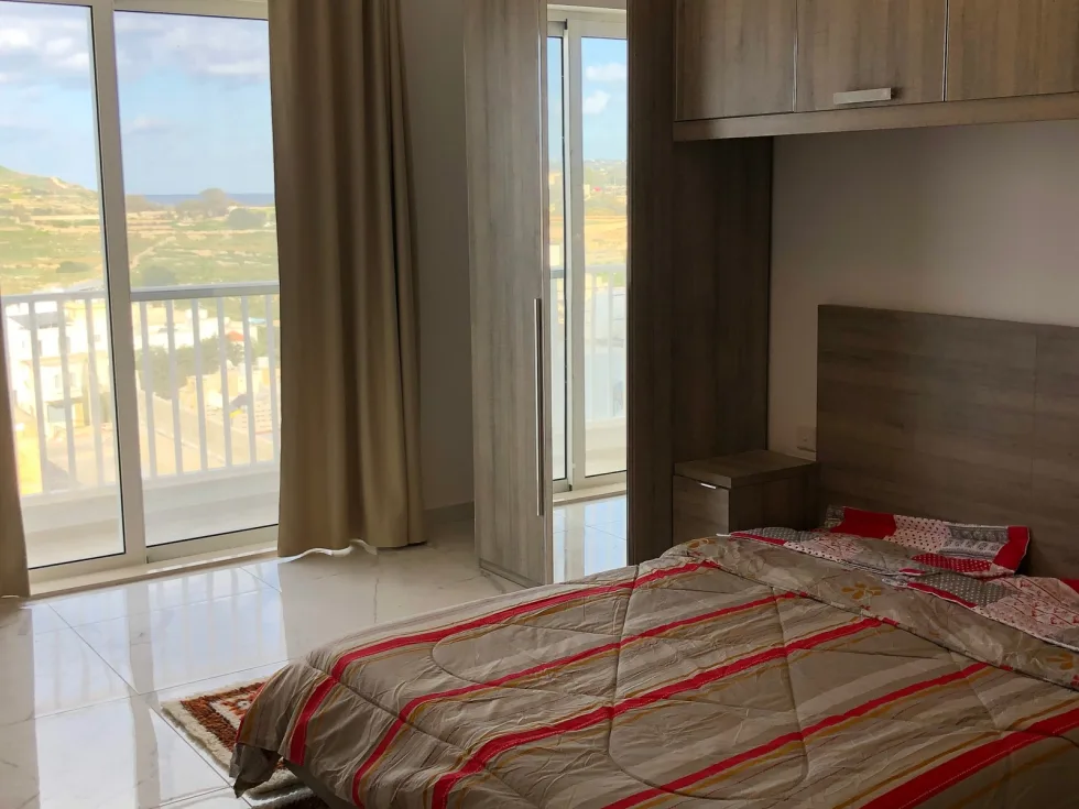 3 bed Penthouse For Rent in Bahar ic-Caghaq, Bahar ic-Caghaq - thumb 6