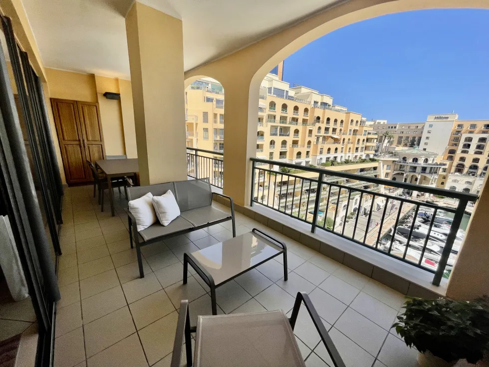 3 bed Apartment For Rent in St Julian's, St Julian's - thumb 3