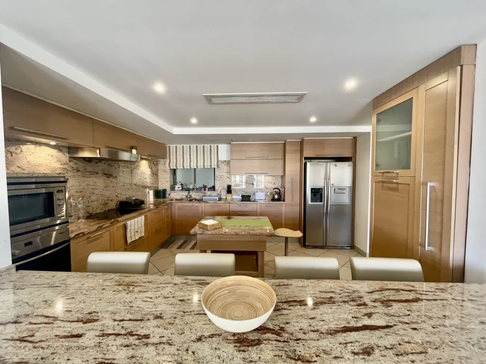 3 bed Apartment For Rent in St Julian's, St Julian's - thumb 7