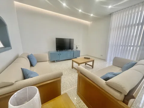 3 bed Apartment For Rent in Ta' Xbiex, Ta' Xbiex - thumb 2