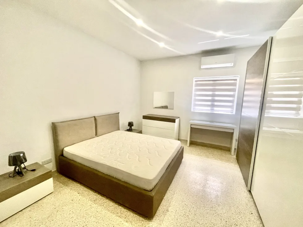 3 bed Apartment For Rent in Ta' Xbiex, Ta' Xbiex - thumb 7