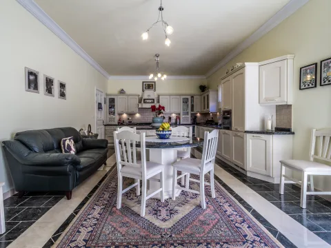 4 bed Villa For Sale in Mellieha, Mellieha - thumb 8