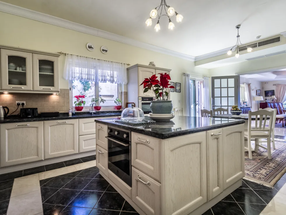 4 bed Villa For Sale in Mellieha, Mellieha - thumb 9