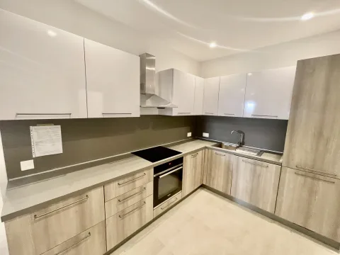 3 bed Maisonette For Rent in Swieqi, Swieqi - thumb 7