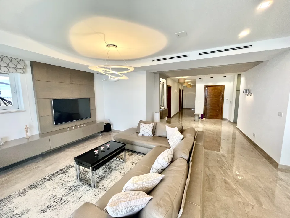 3 bed Apartment For Rent in Sliema, Sliema - thumb 7