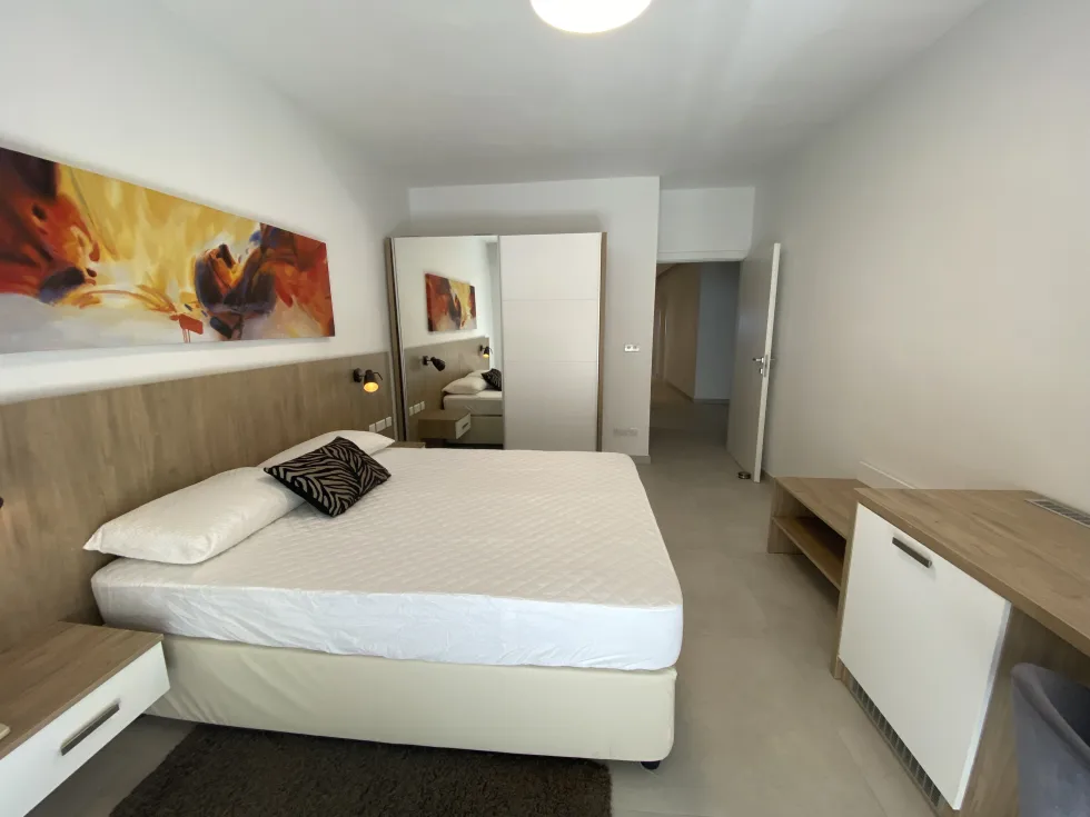 3 bed Apartment For Rent in Sliema, Sliema - thumb 12