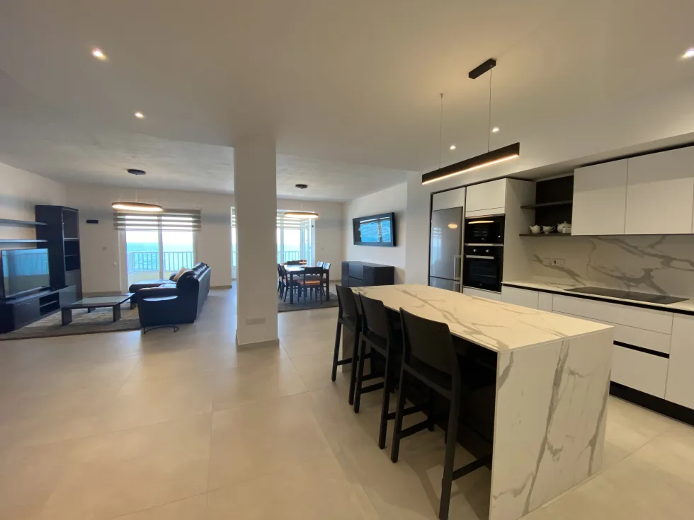 3 bed Apartment For Rent in Sliema, Sliema - thumb 7