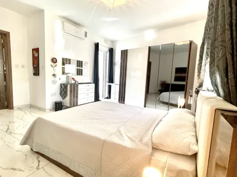 4 bed Penthouse For Sale in Marsaxlokk, Marsaxlokk - thumb 10