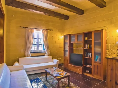 4 bed Villa For Rent in Zejtun, Zejtun - thumb 7