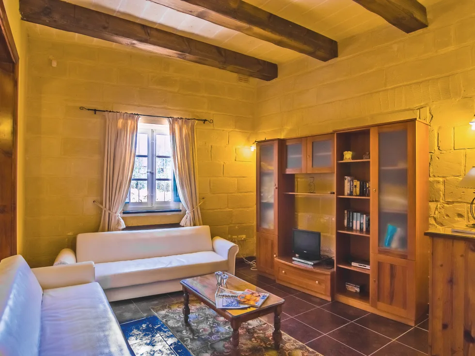 4 bed Villa For Rent in Zejtun, Zejtun - thumb 8