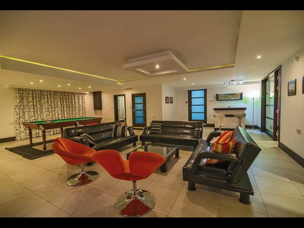 6 bed Villa For Rent in Marsascala, Marsascala - thumb 7