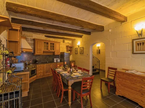 4 bed Villa For Rent in Zejtun, Zejtun - thumb 6