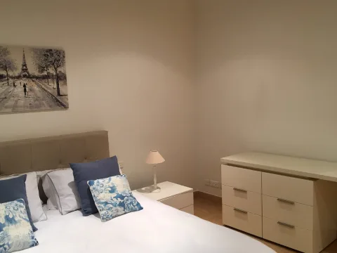 3 bed Penthouse For Rent in Sliema, Sliema - thumb 6