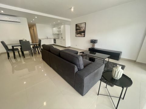 2 bed Apartment For Rent in St Julian's, St Julian's - thumb 1