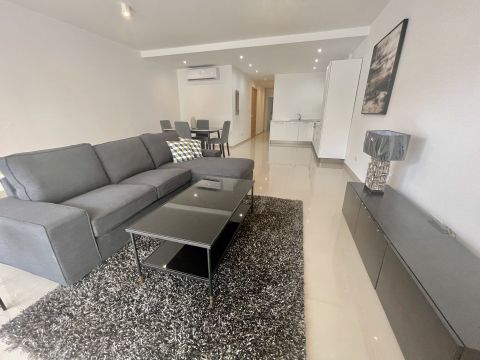 2 bed Apartment For Rent in St Julian's, St Julian's - thumb 2