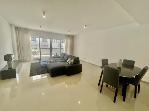 2 bed Apartment For Rent in St Julian's, St Julian's - thumb 3