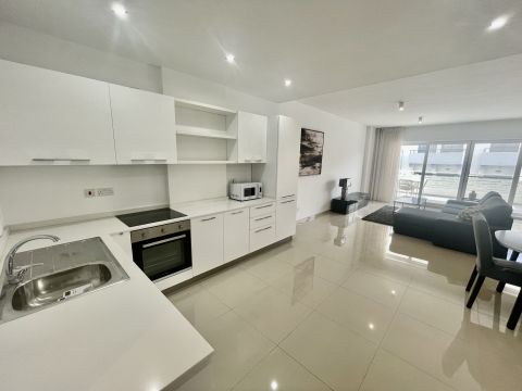 2 bed Apartment For Rent in St Julian's, St Julian's - thumb 5