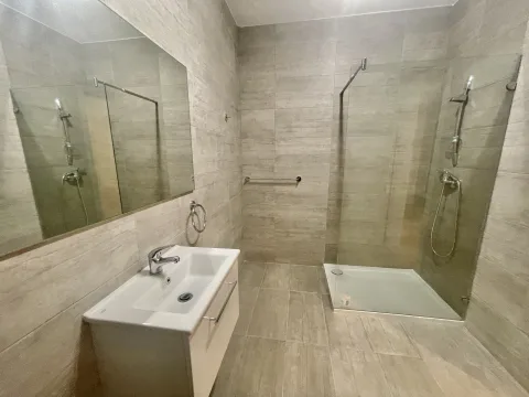 2 bed Apartment For Rent in St Julian's, St Julian's - thumb 8